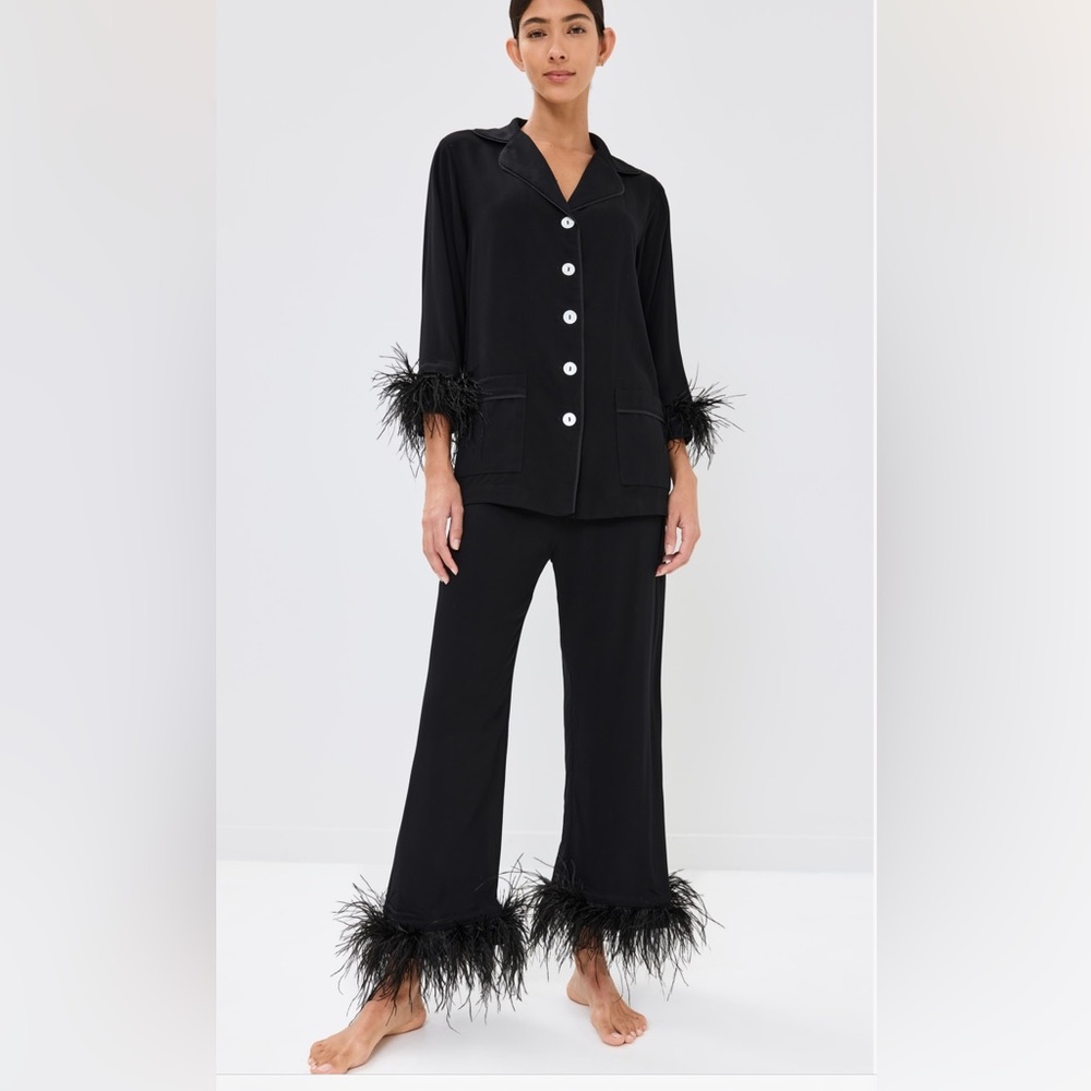 Party Pajama Set with Double Feathers